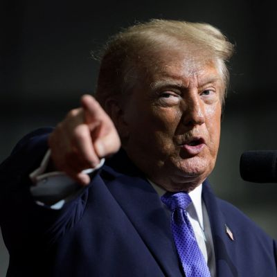 Trump cancels Iowa, Kansas midterm events, opts for 'tele-rallies'