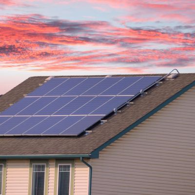 After export rates drop, solar homeowner’s bill barely moves, and owners point to batteries