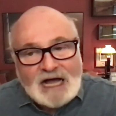 Rob Reiner, wife found stabbed to death in their home