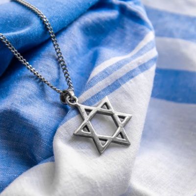 Readers sound off on healing the world, the presidential transition and family support