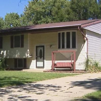 Neighbors stunned after 6-year-old Joliet boy fatally stabs 2-year-old brother