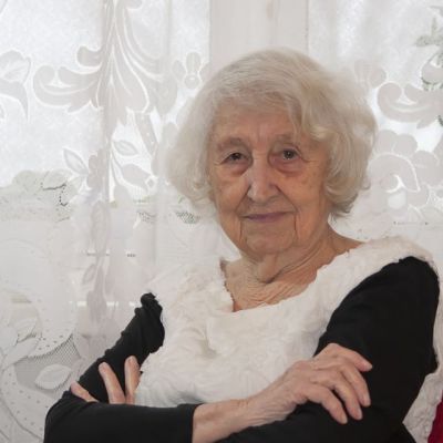 ‘I’m slowly learning’: I’m in my 70s and suddenly widowed. My financial adviser wants me to invest 20% of my assets in annuities. Is that a good idea?