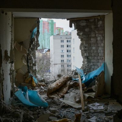 Ukraine Seeks 50-Year U.S. Security Guarantee, Trump Offers 15