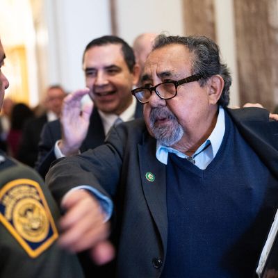 Adelita Grijalva announces bid for late father’s House seat in Arizona – Roll Call
