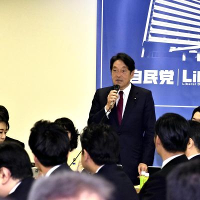 Japan Debates Increasing Income Tax to Fund National Defense