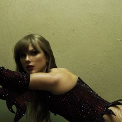 Taylor Swift Announces 4 Limited CD Releases of ‘Life of a Showgirl’