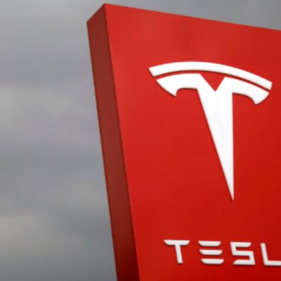 Tesla drops threat to scrap graphite supply deal with Australia’s Syrah