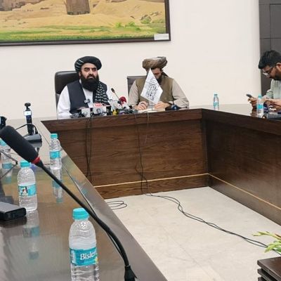 NWMI condemns exclusion of women journalists from Taliban press meet in Delhi
