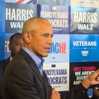 Obama surprises workers in Pittsburgh at Harris campaign office