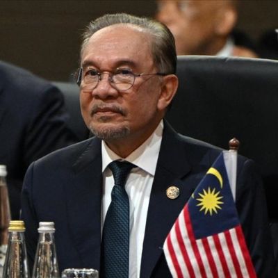 Malaysian premier urges diplomatic engagement in calls with Thai and Cambodian leaders amid deadly clashes