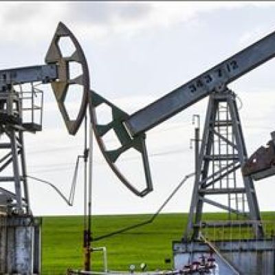 Oil prices rise after Trump orders blockade on sanctioned Venezuelan tankers