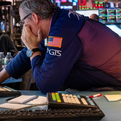 Iran Ends Ceasefire and Three Fed Hawks Dissent, Driving Dow to Worst Session Since April