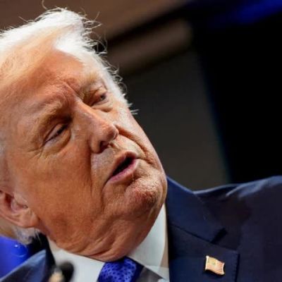 Trump launches fresh attack on Supreme Court tariff ruling