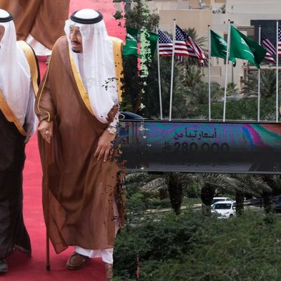 Trump targets massive investments in first Middle East trip
