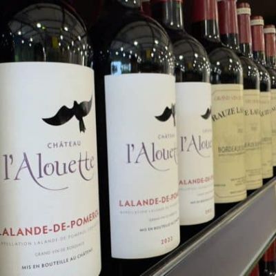 Trump warns France to repeal tech tax or face 100% wine tariffs