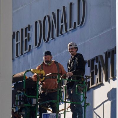 Kennedy Center president demands $1M from jazz musician who canceled Christmas Eve show