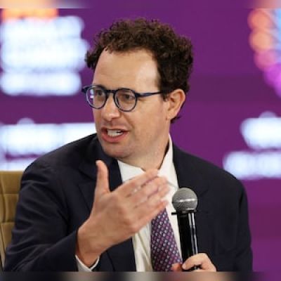 Anthropic CEO Dario Amodei pushes government for stronger AI regulation – CNBC TV18