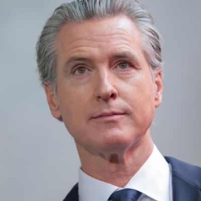 Newsom signs bill shielding immigrant aid workers’ home addresses