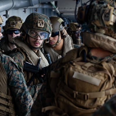 Arrival of thousands of US marines in Middle East raises possibility of Iran ground invasion