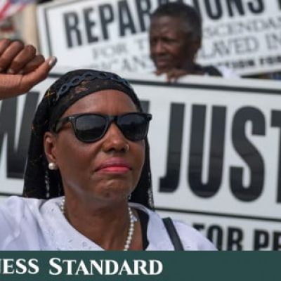 Thousands march in Washington as leaders warn of voting and civil