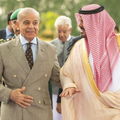 Pakistan, Saudi Arabia, Turkey sign defence pact amid Gulf instability