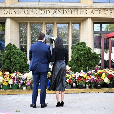 Vice President JD Vance meets with victims of Minneapolis church shooting