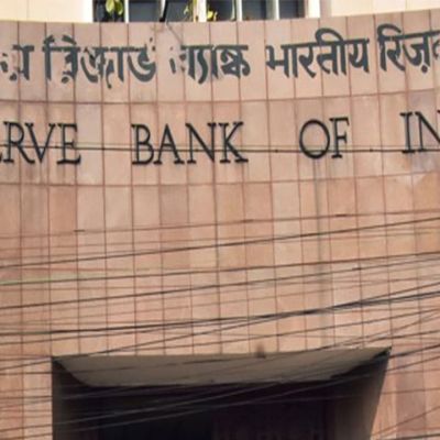 Strong Economic Growth Hardens Bond Yields, Divides Market on RBI Move