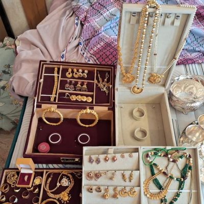 Karnataka Lokayukta raids multiple officials; crores found in Mysore