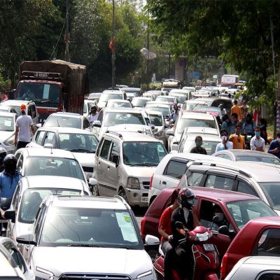 India’s retail vehicle sales rise 2.14% in Nov, defying trends