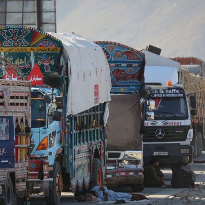 Pakistan partially reopens Torkham border crossing to allow Afghan refugees to leave