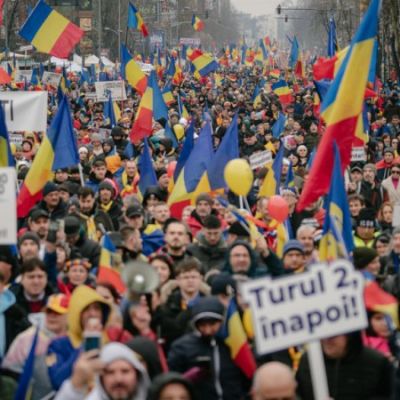 Tens Of Thousands Show Up To Support Rightful Romanian President Călin Georgescu Who Was Arrested Hours After Infowars Interview