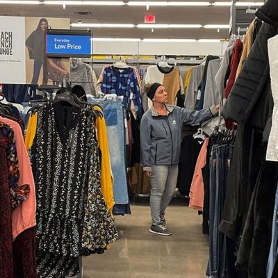 Walmart says some price increases are possible in tariff ‘uncertainty,’ e-commerce sales grow