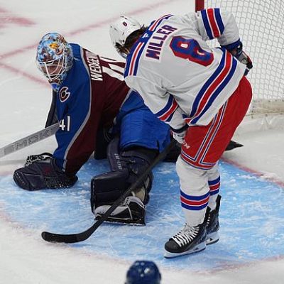 MacKinnon, Makar lead surging Avalanche to 6-3 win over Rangers