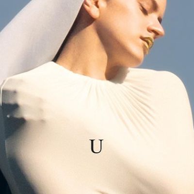 Rosalía´s ‘Lux´ enraptures Vatican cardinal and bishops with its…