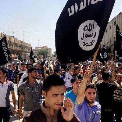 Militant groups are experimenting with AI, and the risks are…