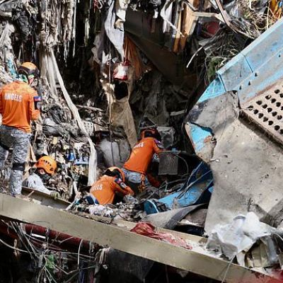 Filipino rescuers detect ‘signs of life’ in garbage avalanche that…