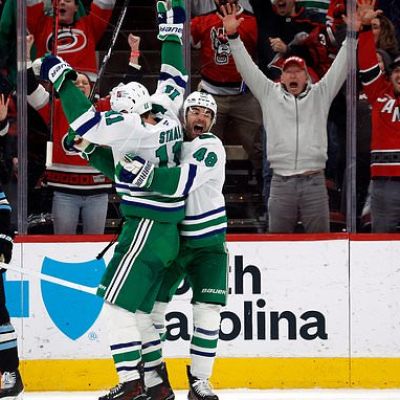 Hurricanes become 3rd NHL team to rally from 2 goals down in final…