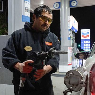 Oregon Democrats found a way to improve roads. Now their gas tax…