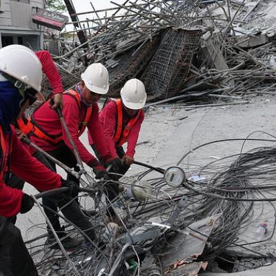 3 dead, 17 mostly workers still missing in collapse of unfinished…