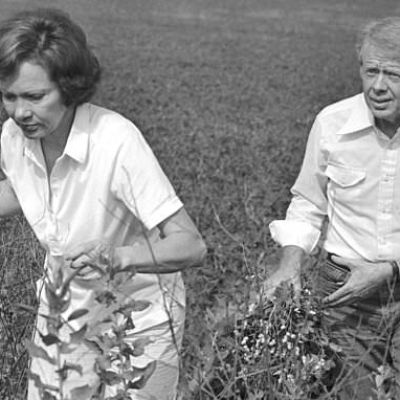 Jimmy Carter as a power-playing loner from the farm to the White…