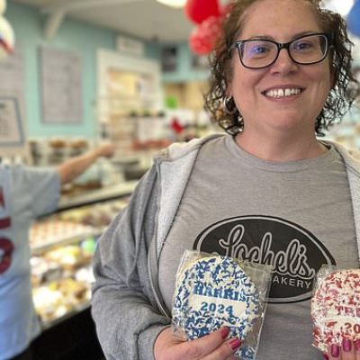A Pennsylvania bakery known for its election cookie poll is swamped…