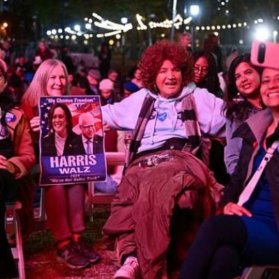 Fear, hope and bluster for US voters as campaign hits climax