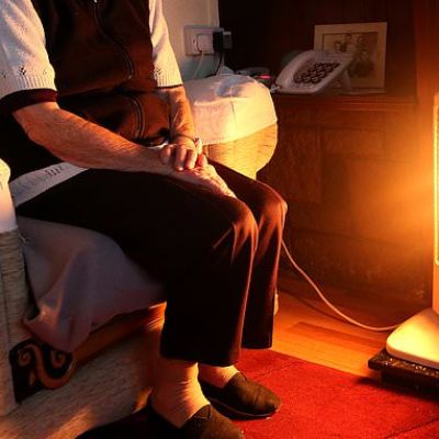 Labour condemns more than £200m energy efficiency fund cut as fuel...
