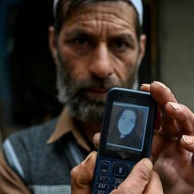 India-Pakistan gunfire triggers terror of past conflict
