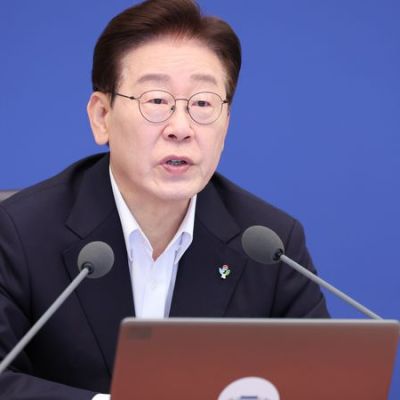 South Korea backs Trump effort to open dialogue with North Korea