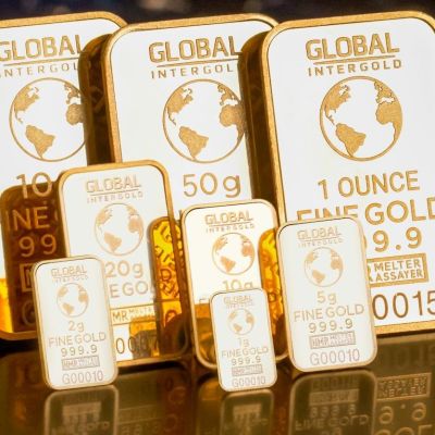 Gold Prices Hold Near Six-Week High as Rate-Cut Bets Strengthen – EconoTimes