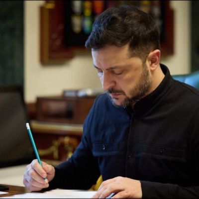 Ukrainian City Hit By ‘Massive’ Strikes Hours After Peace Talks With US Conclude