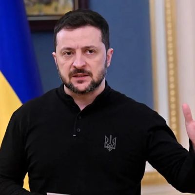 Zelenskiy accuses Russia of stalling Ukraine talks - Daily Times
