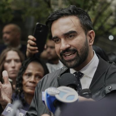 Mamdani Slammed for Requiring Five Forms of ID to Shovel Snow While His Socialist Party Says No Voter ID Is Needed at Polls