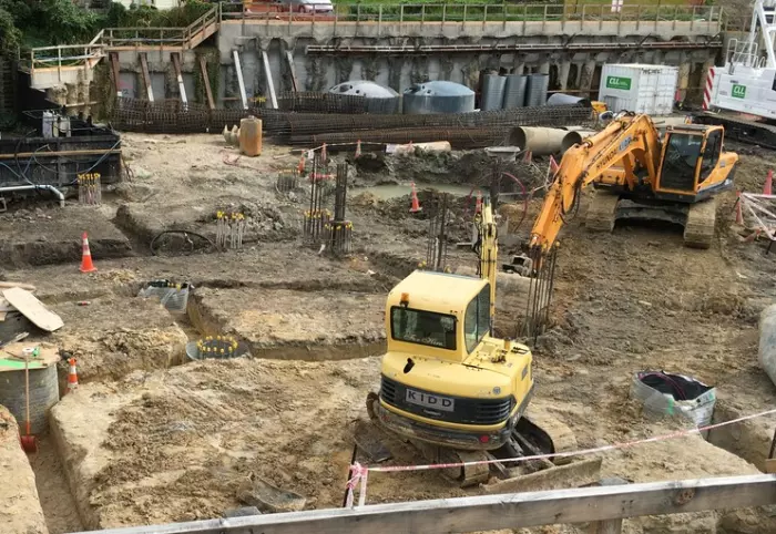 Wake Up Call: Auckland gets back on site